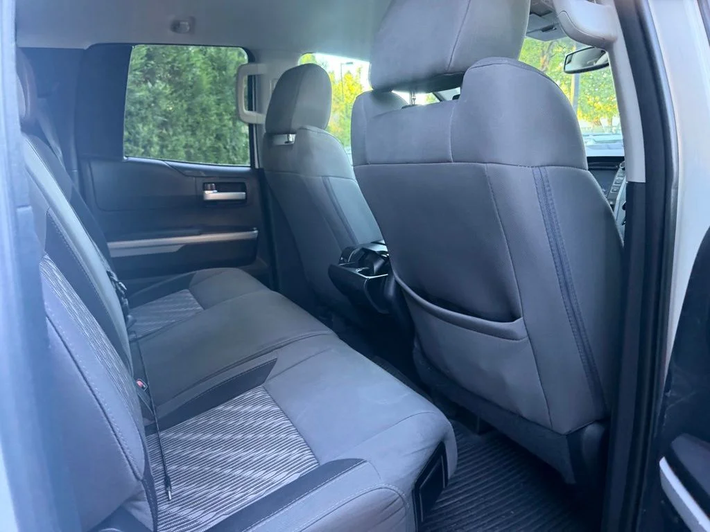 Used 2018 Super White Toyota SR5 image 14
