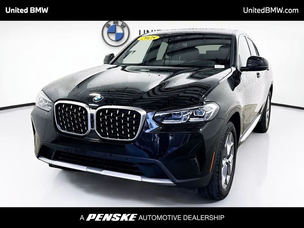 2025 BMW X4 xDrive30i's photo