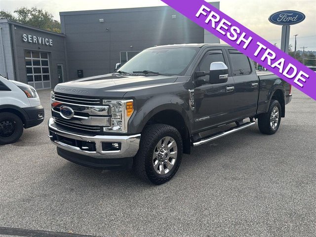 2017 Ford Super Duty F-250 Lariat