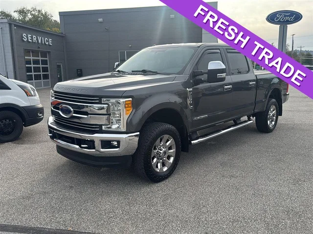 2017 Ford Super Duty F-250 Lariat