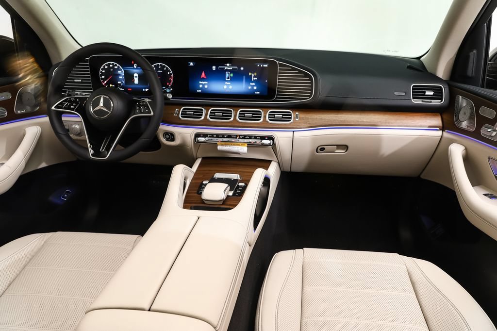 New 2026 MANUFAKTUR Ireland Mid Green Metallic Mercedes-Benz GLE 450 image 50