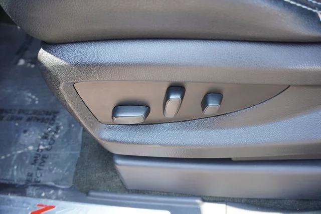 Used 2018 Black Chevrolet LT image 23