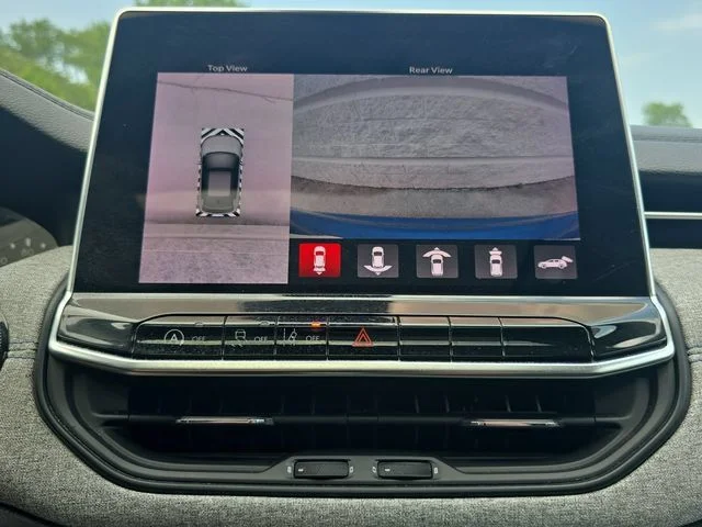 Certified Used 2022 Blue Jeep Latitude image 22