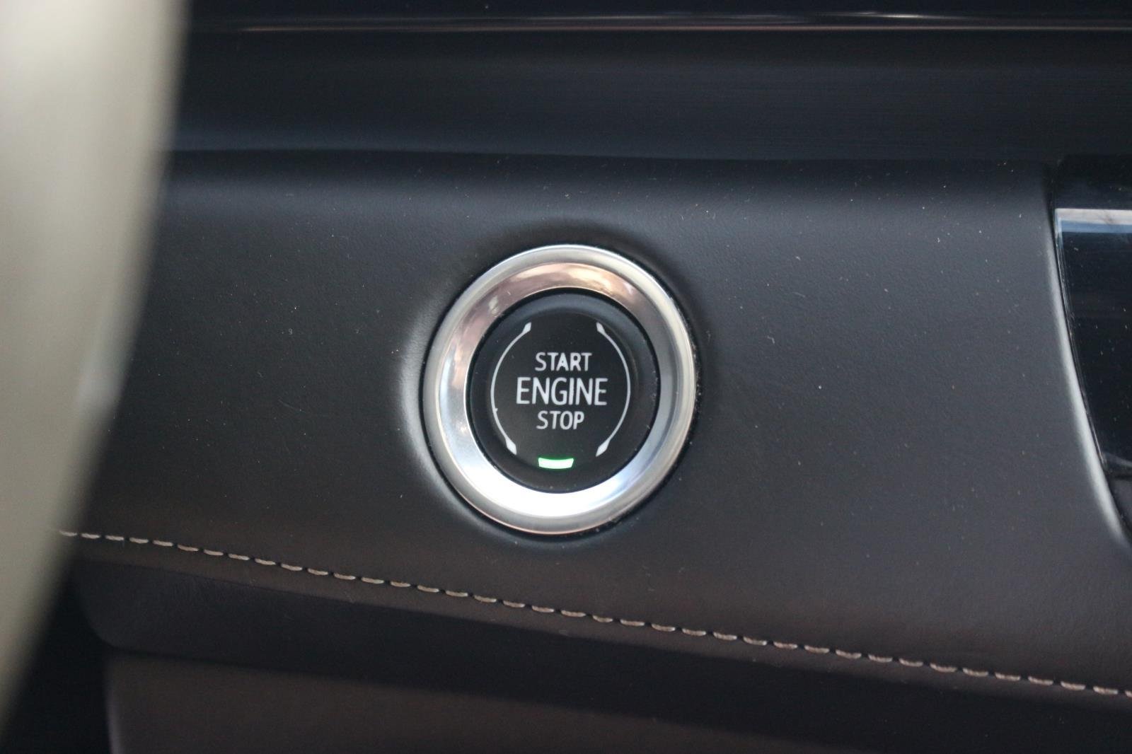 Used 2021 BLACK RAVEN Cadillac Sport Platinum image 28