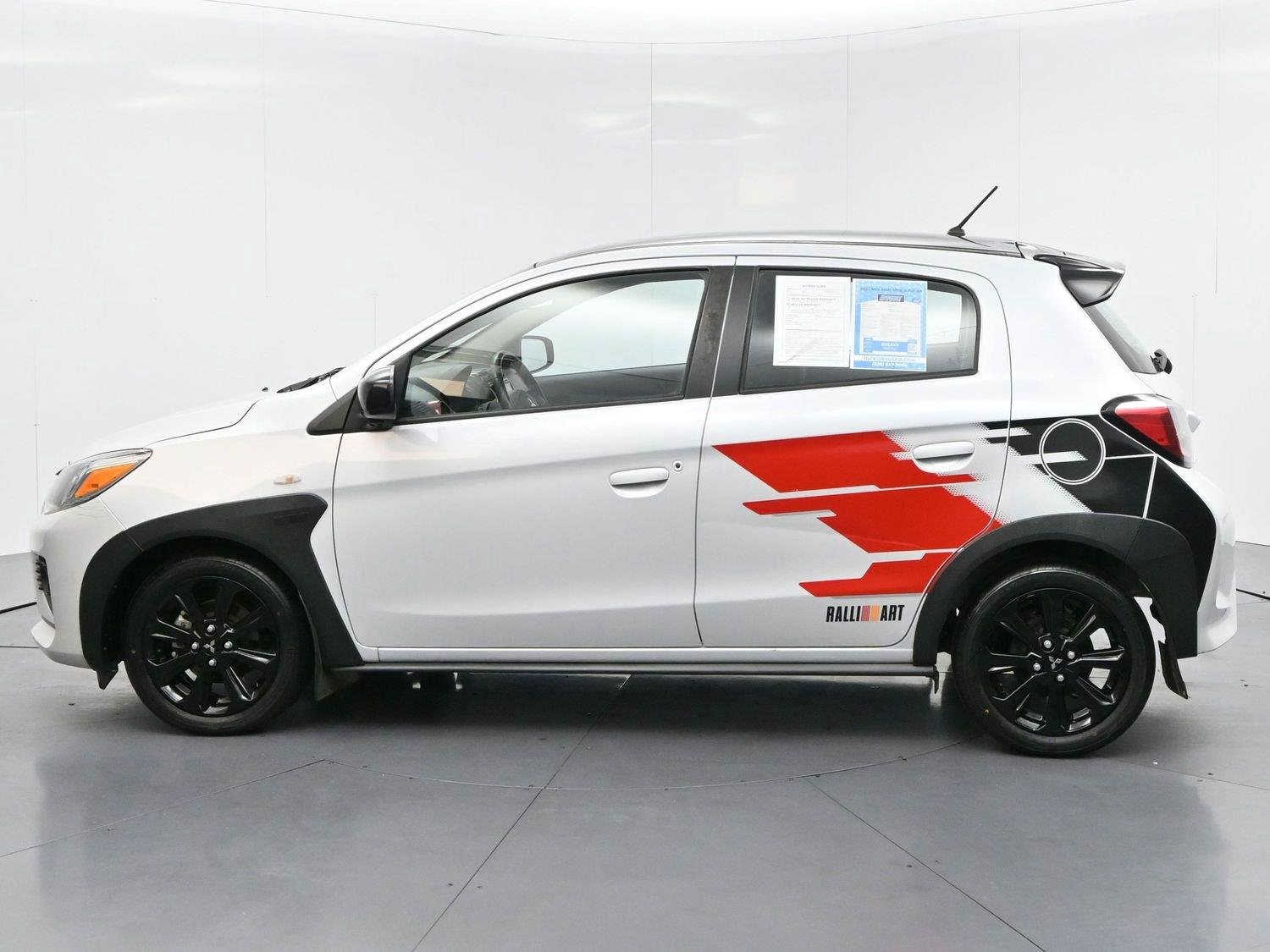 Used 2024 White Diamond w/Black Roof Mitsubishi Ralliart image 4