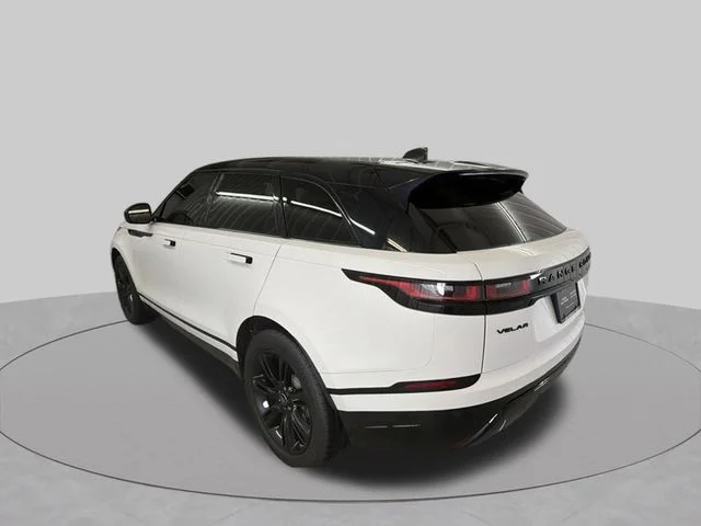Used 2022 Fuji White Land Rover P250 R-Dynamic S image 7