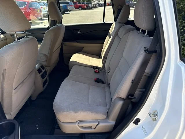 Used 2016 White Diamond Pearl Honda EX image 14