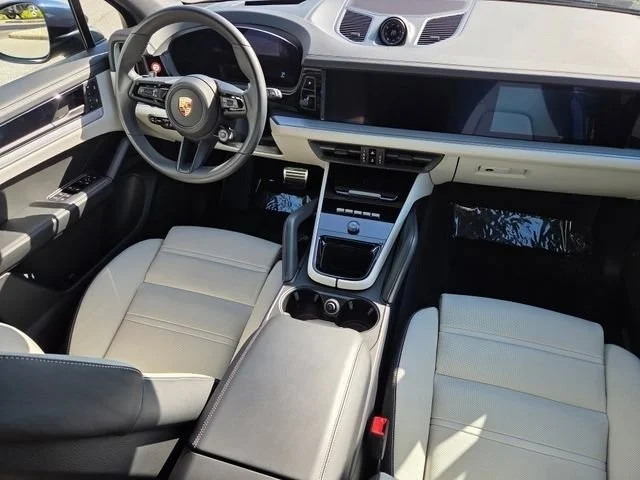 2025 Porsche Cayenne S E-Hybrid - Photo 30