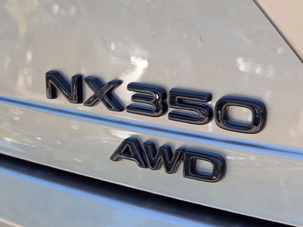 New 2026 Atomic Silver Lexus PREMIUM image 29