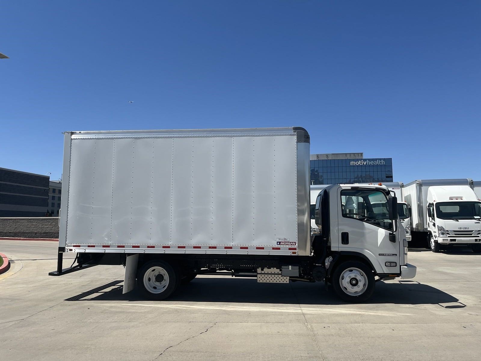 New 2024 White Isuzu  image 9