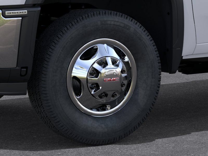 2026 GMC Sierra 3500HD SLE - Photo 9