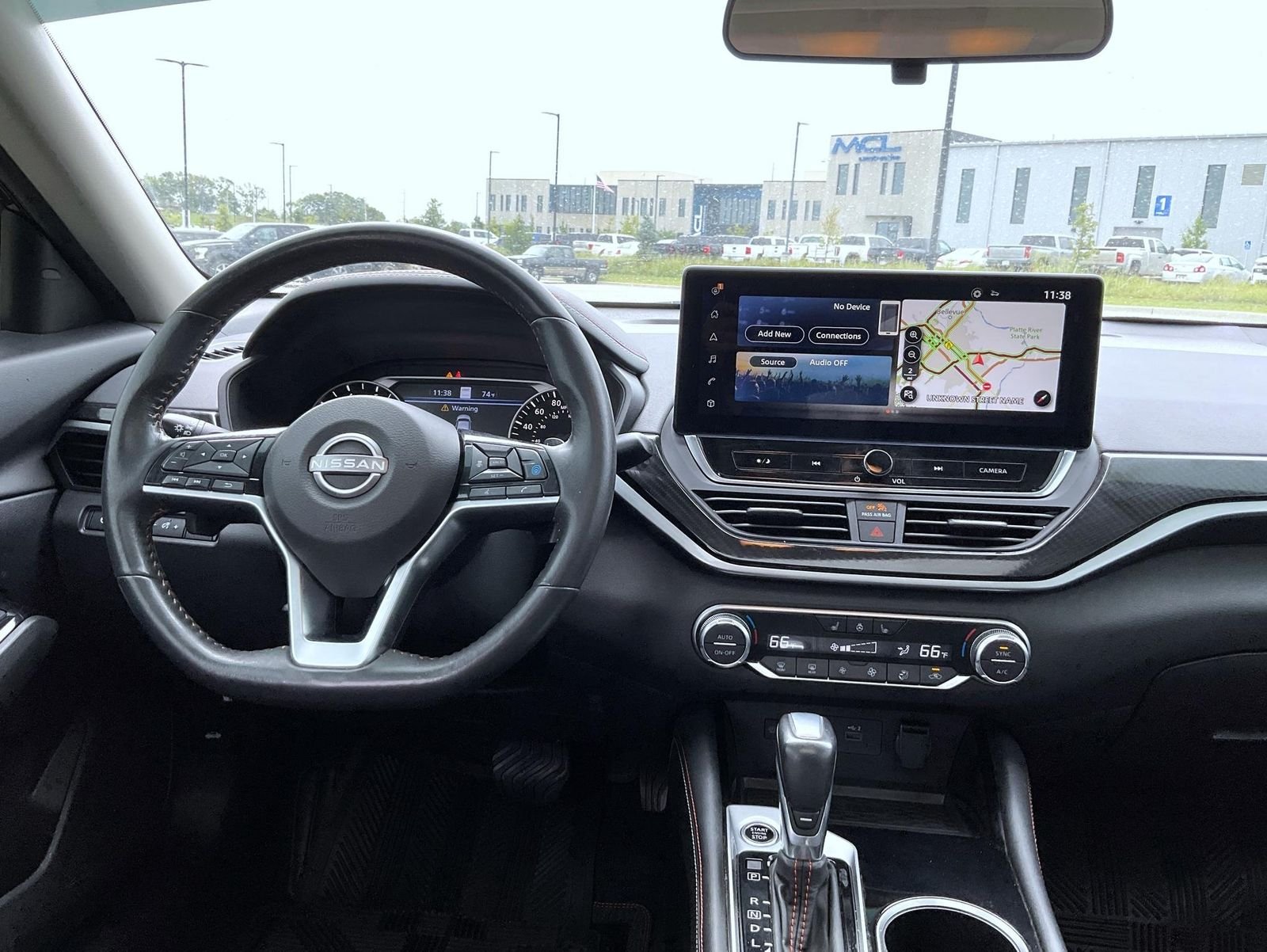 Used 2023 Black Nissan 2.0 SR image 14