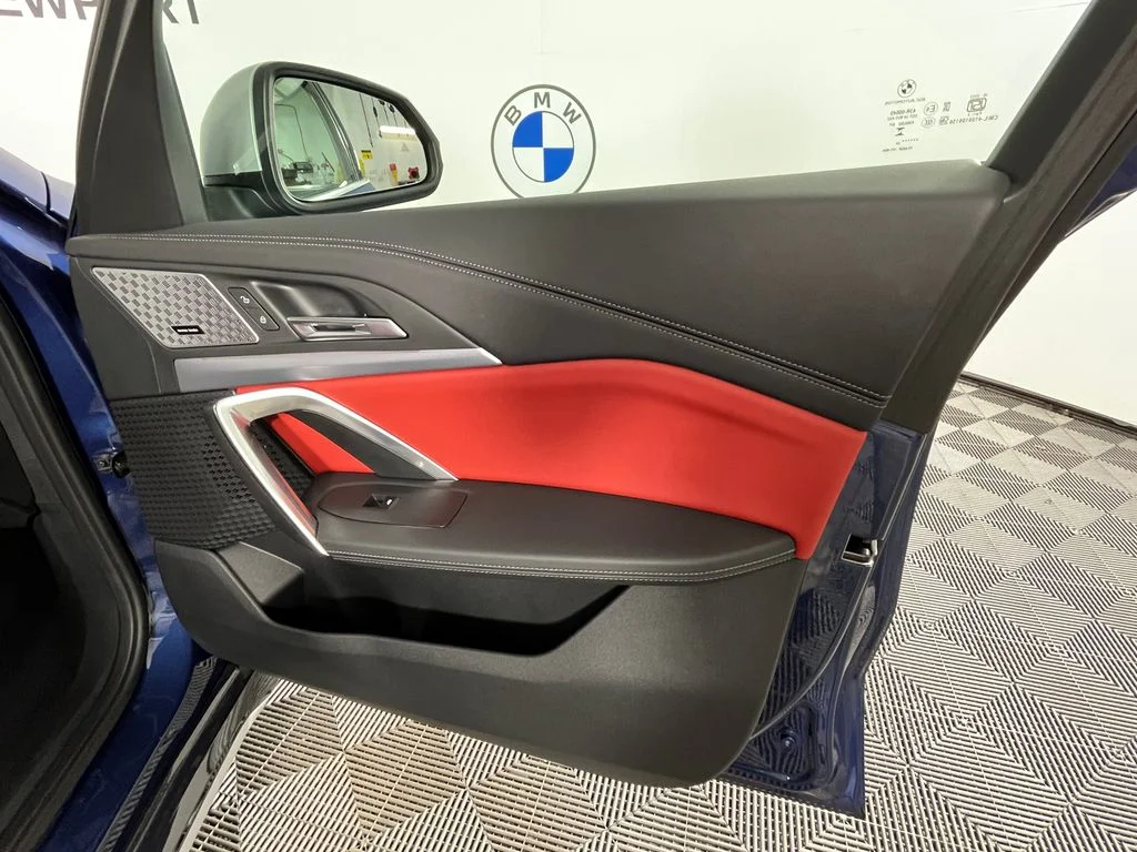 Used 2024 Phytonic Blue Metallic BMW xDrive28i image 24