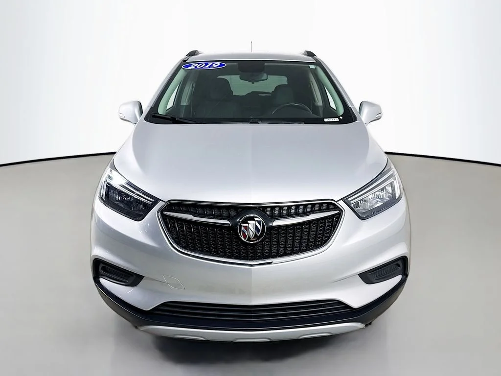 Used 2019 Quicksilver Metallic Buick Preferred image 7