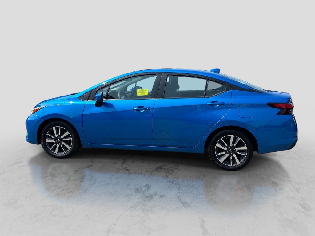 Used 2024 Blue Nissan 1.6 SV image 4