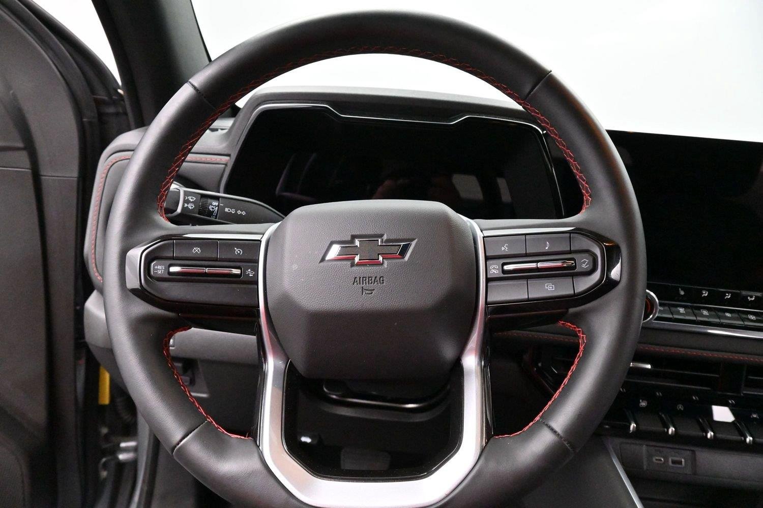 Used 2025 Sterling Gray Metallic Chevrolet Z71 image 16