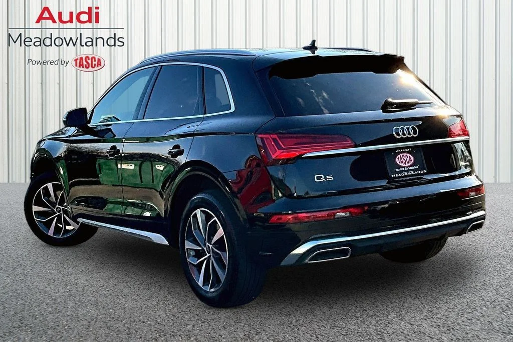 Used 2023 Black Audi 45 S line Prestige image 4