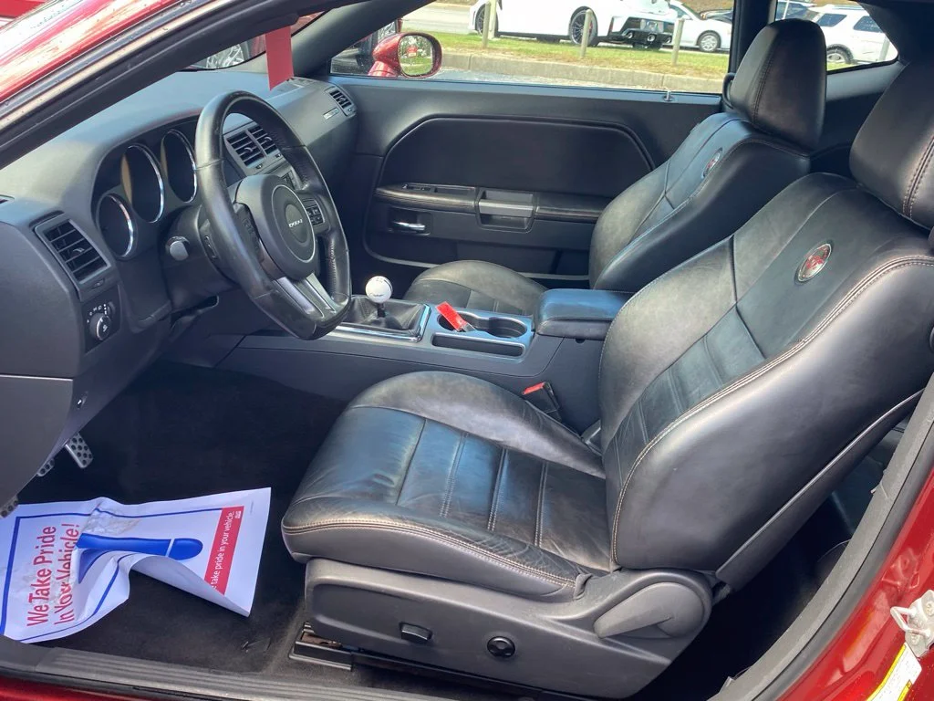 Used 2014 Red Dodge R/T image 4