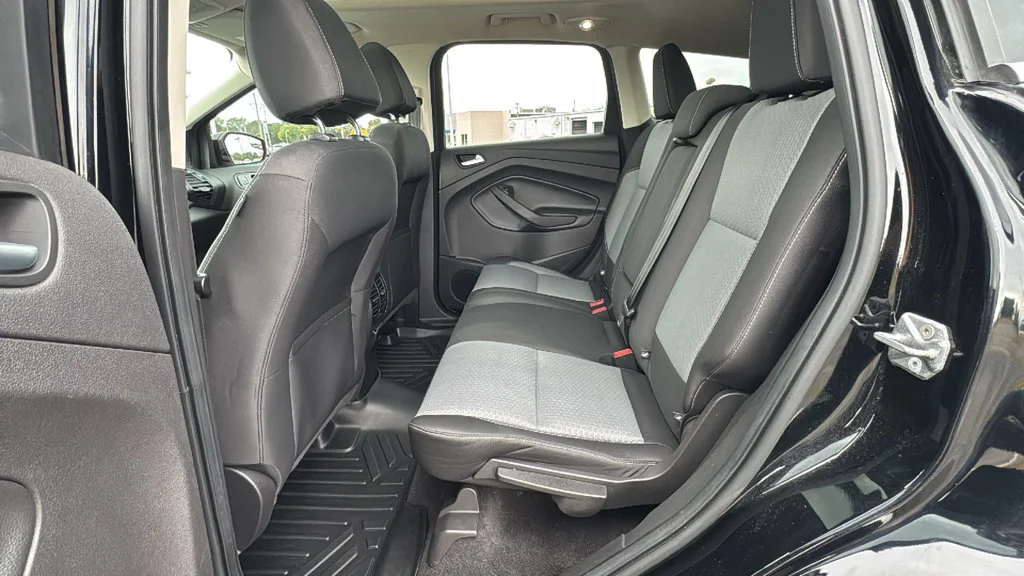 Used 2017 White Ford SE image 13