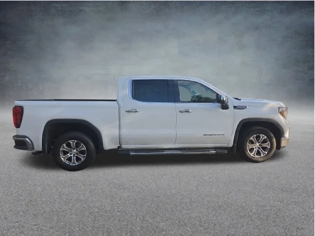 Used 2020 White GMC SLT image 9