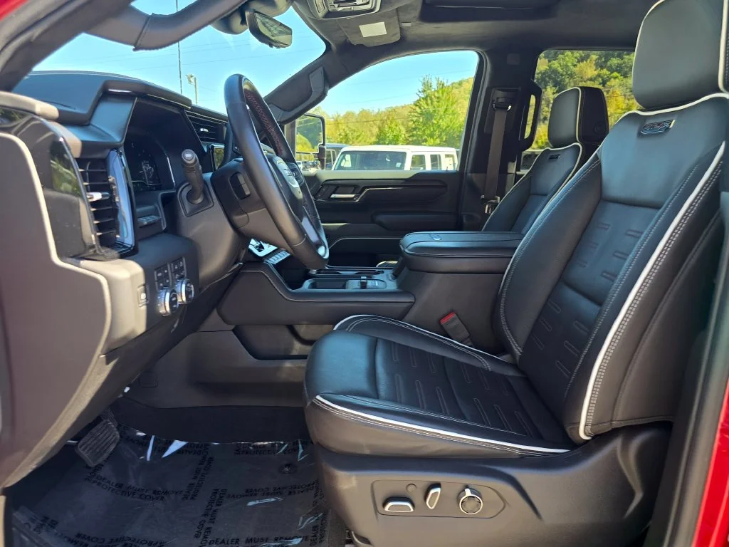 Used 2025 Red GMC AT4X image 4