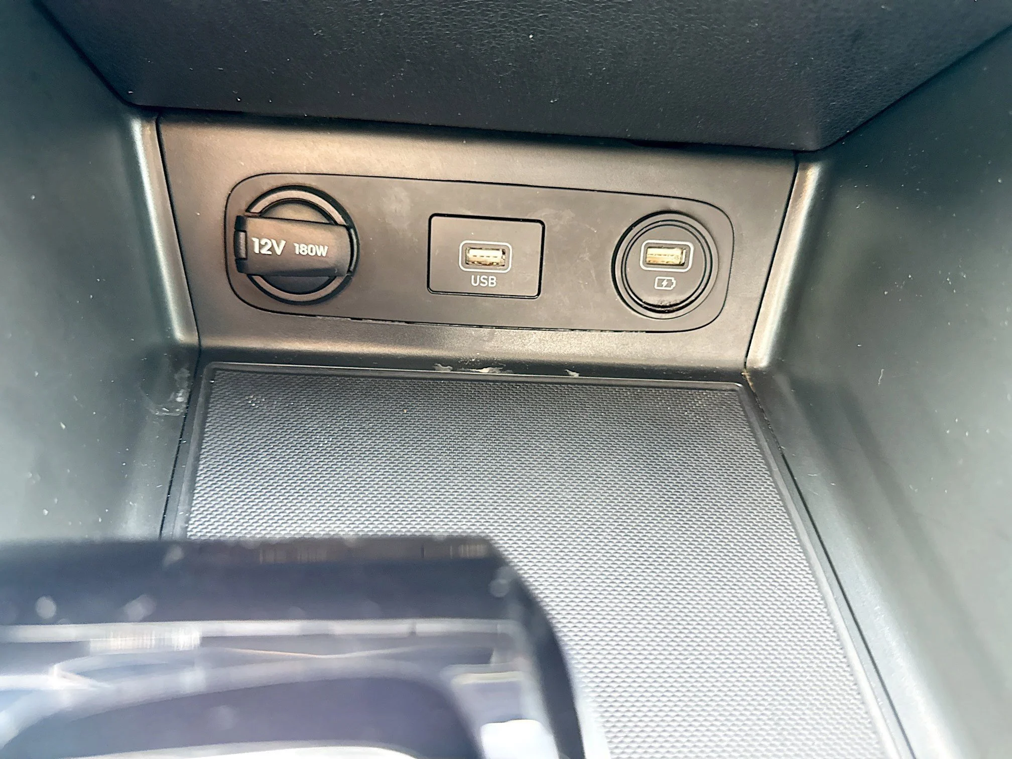 Used 2021 Quartz White Hyundai SEL image 28