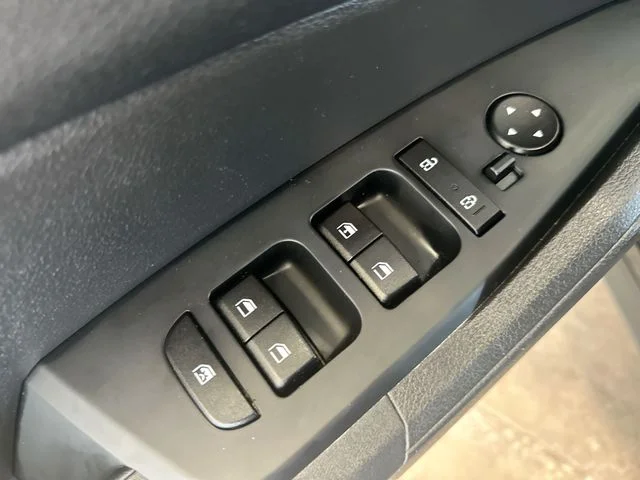 Used 2023 Black Kia LX image 17