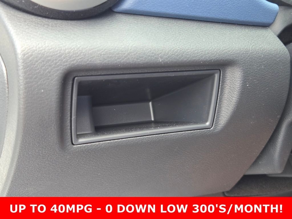 2025 Nissan Versa Sedan SV - Photo 25