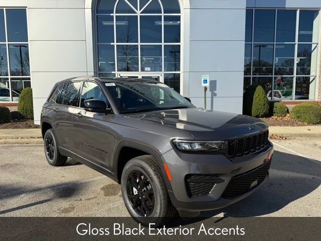 New 2025 Baltic Gray Metallic Clear-Coat Exterior Paint Jeep Altitude X image 8