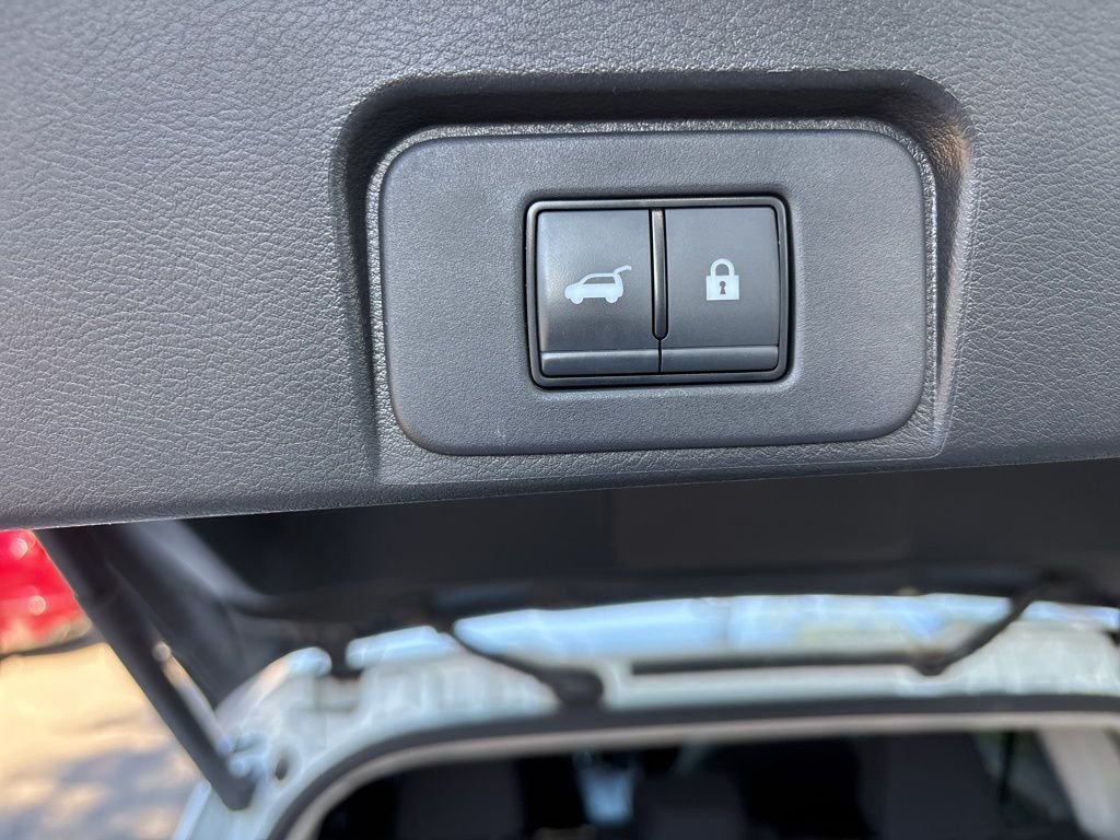 Used 2024 White Nissan SV image 36
