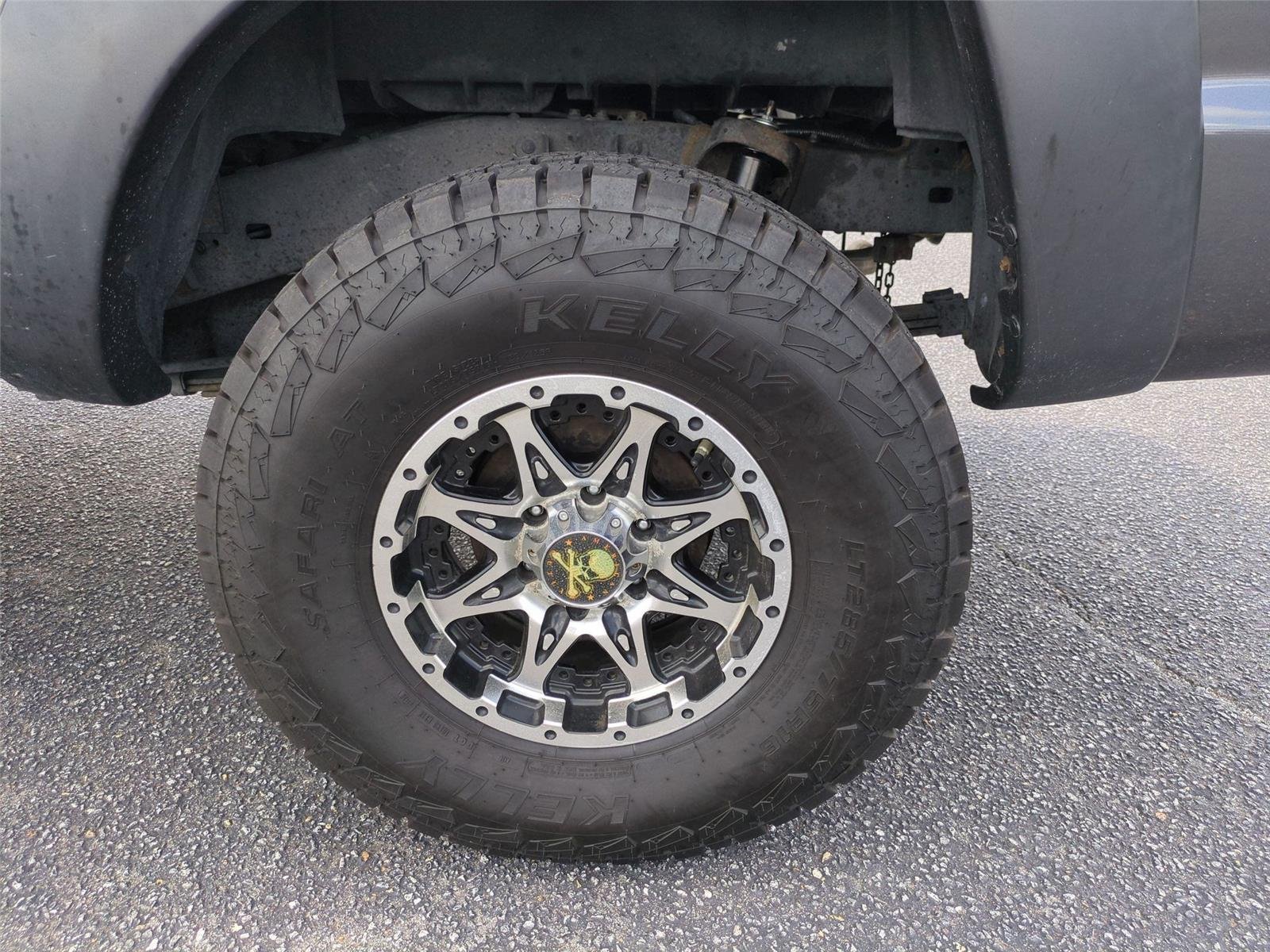 Used 2015 Magnetic Gray Metallic Toyota BASE image 11