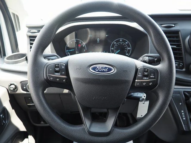 2025 Ford Transit Van Base - Photo 18