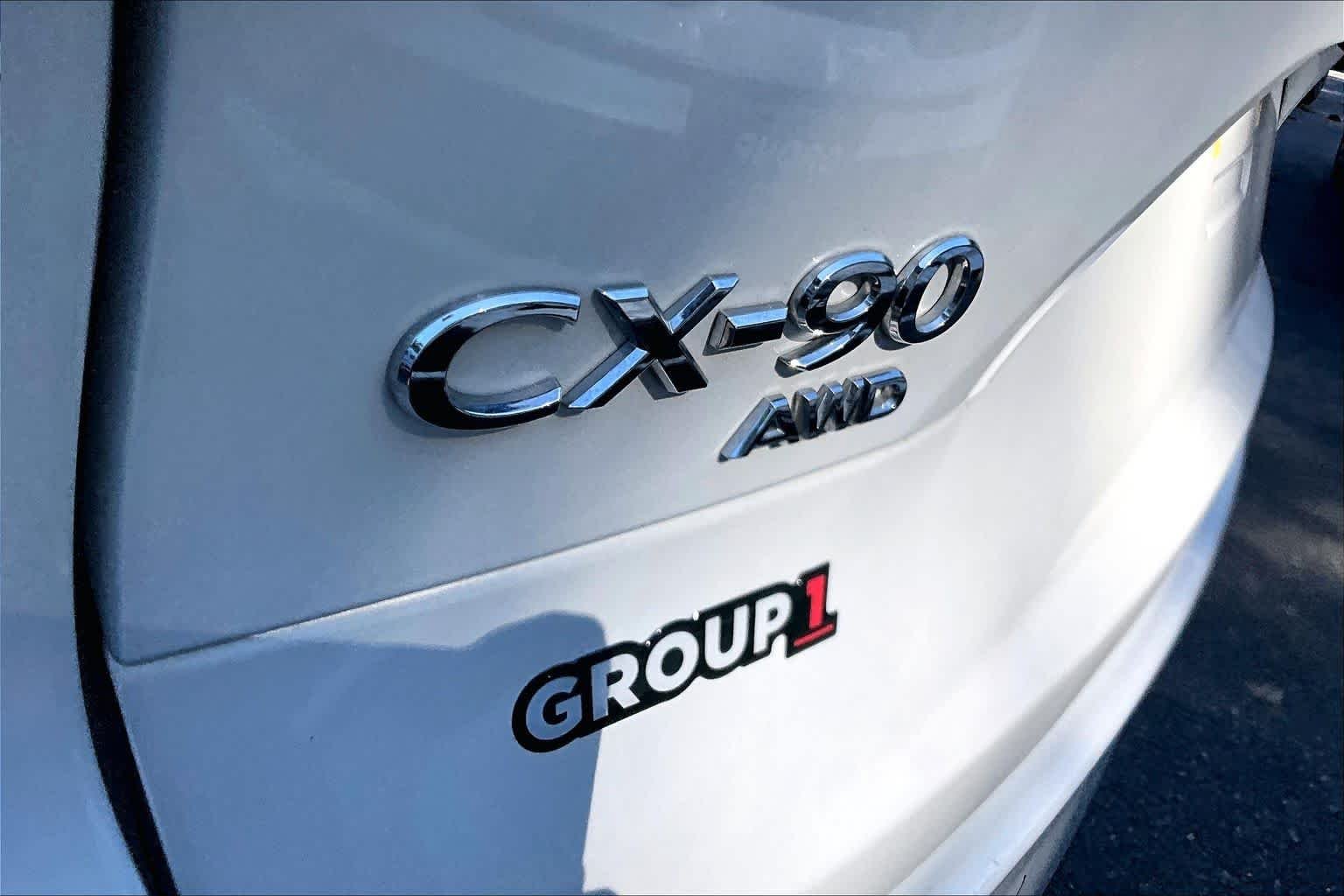 Used 2024 Rhodium White Premium Mazda 3.3 Turbo Premium Plus image 10