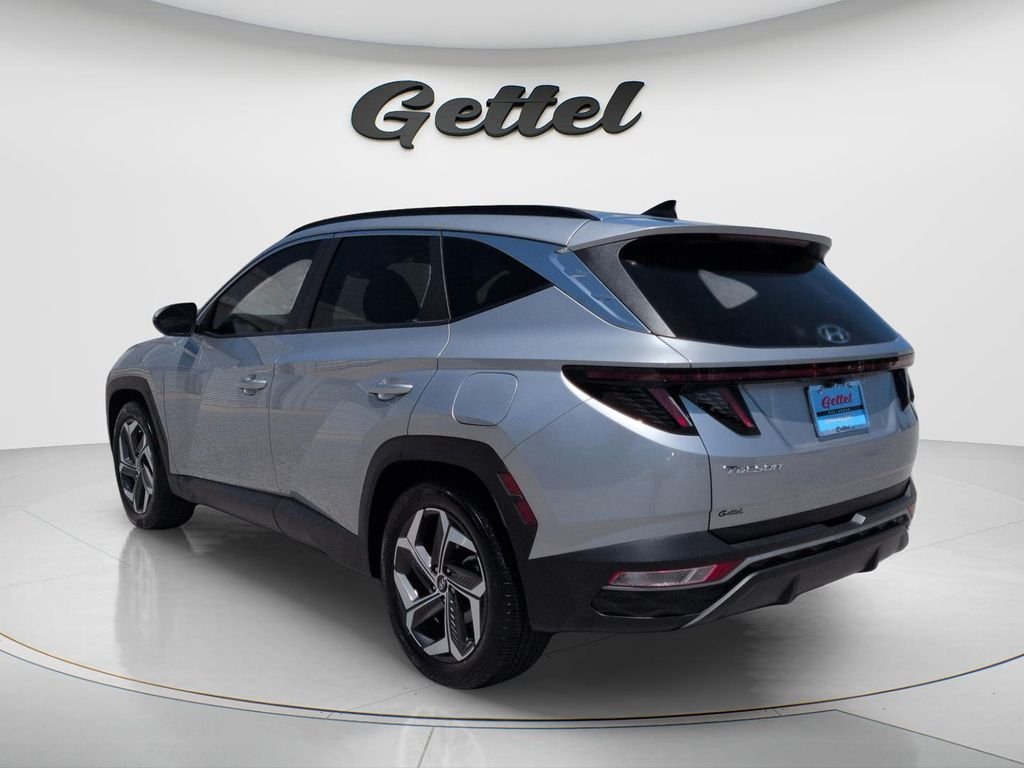 Used 2024 Silver Hyundai SEL image 6