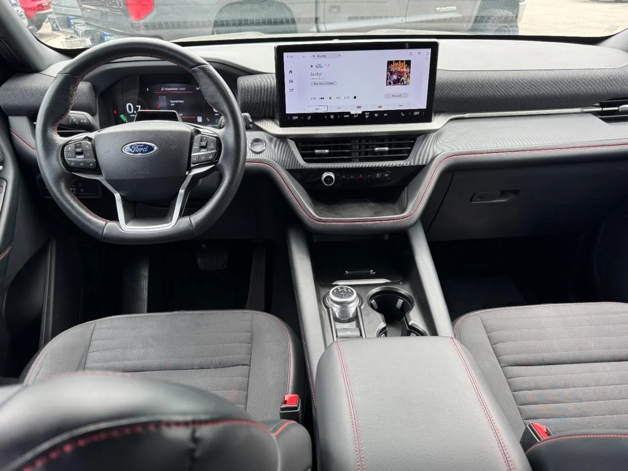 Used 2025 Carbonized Gray Metallic Ford ST-Line 4WD image 13