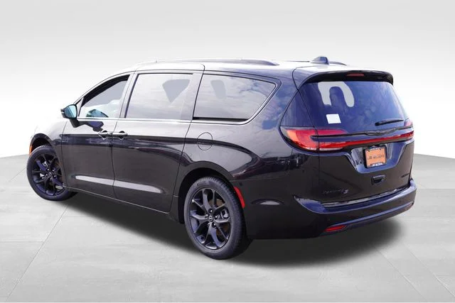 New 2026 Black Chrysler Limited image 6