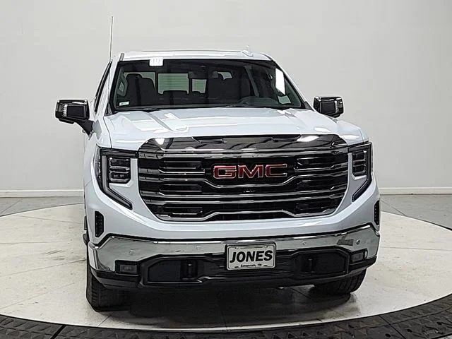 New 2026 White GMC SLT image 2