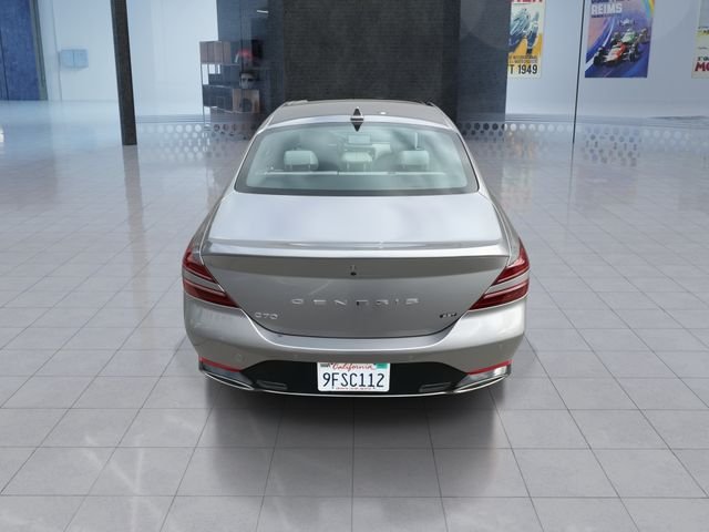 2023 GENESIS G70 Standard - Photo 7