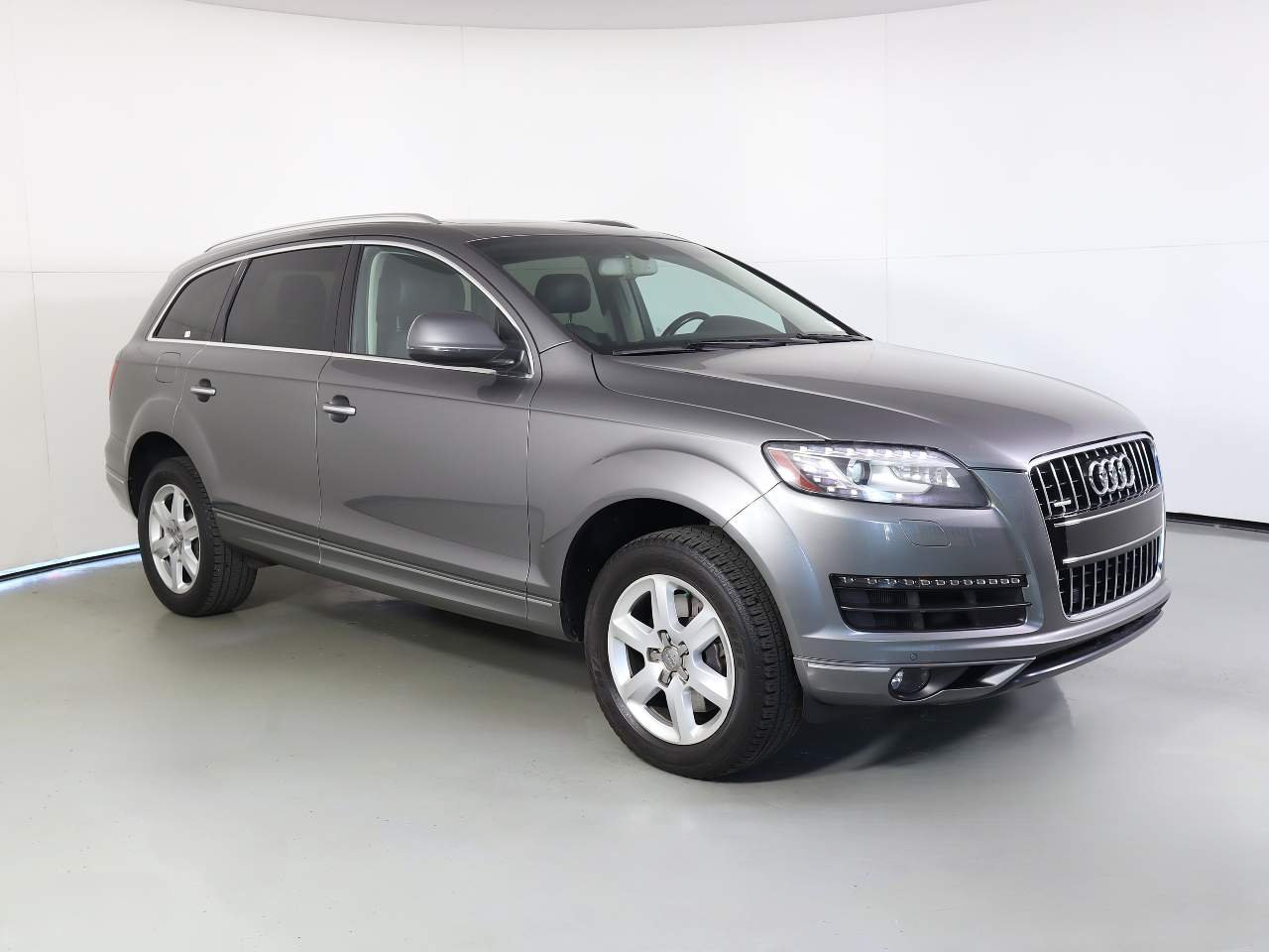 Used 2013 Graphite Gray Metallic Audi 3.0T quattro Premium Plus image 5