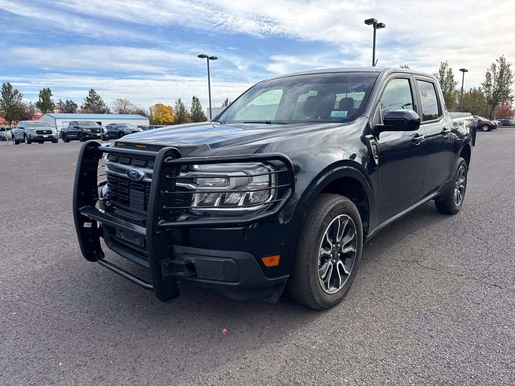 Used 2022 Alto Blue Tinted Clearcoat Metallic Ford Lariat image 3