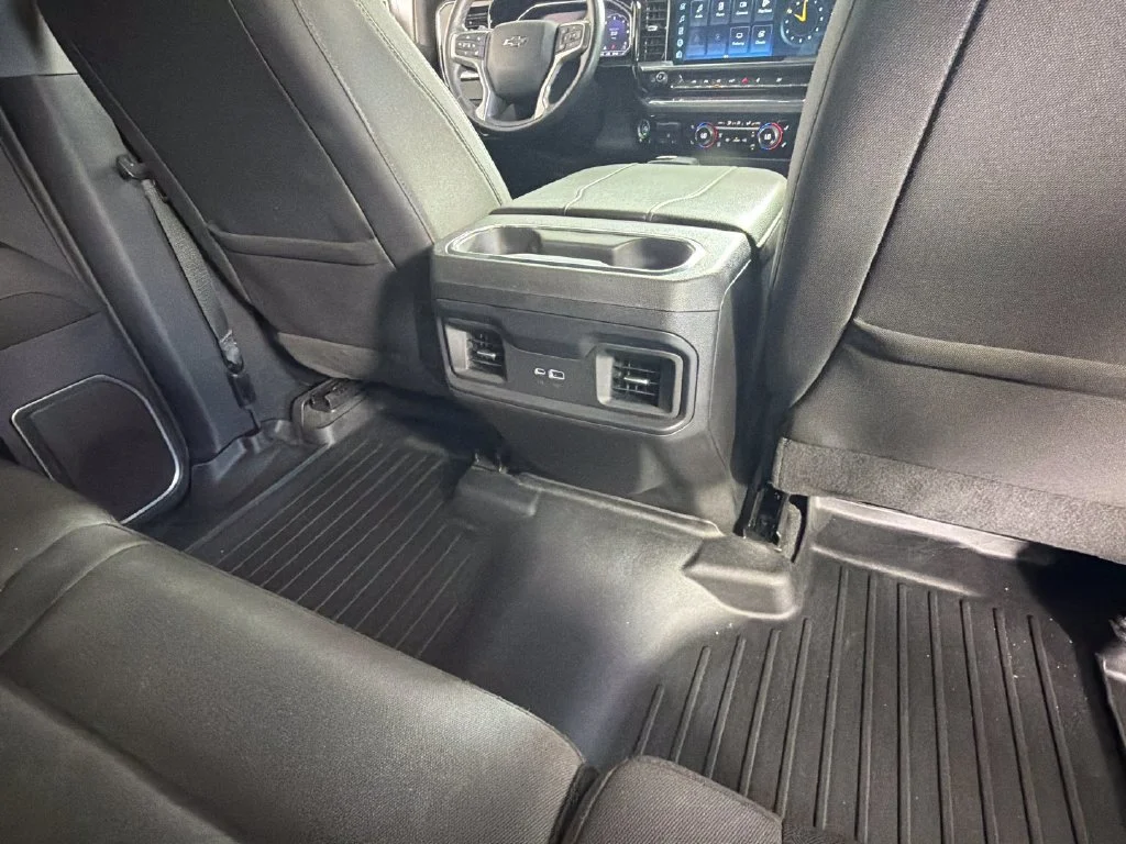 2023 Chevrolet Silverado 1500 RST - Photo 31