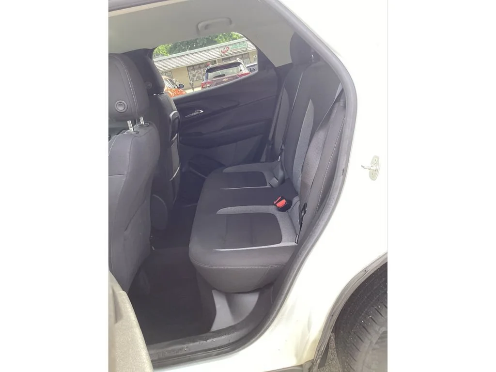 Used 2023 Summit White Chevrolet LT image 12