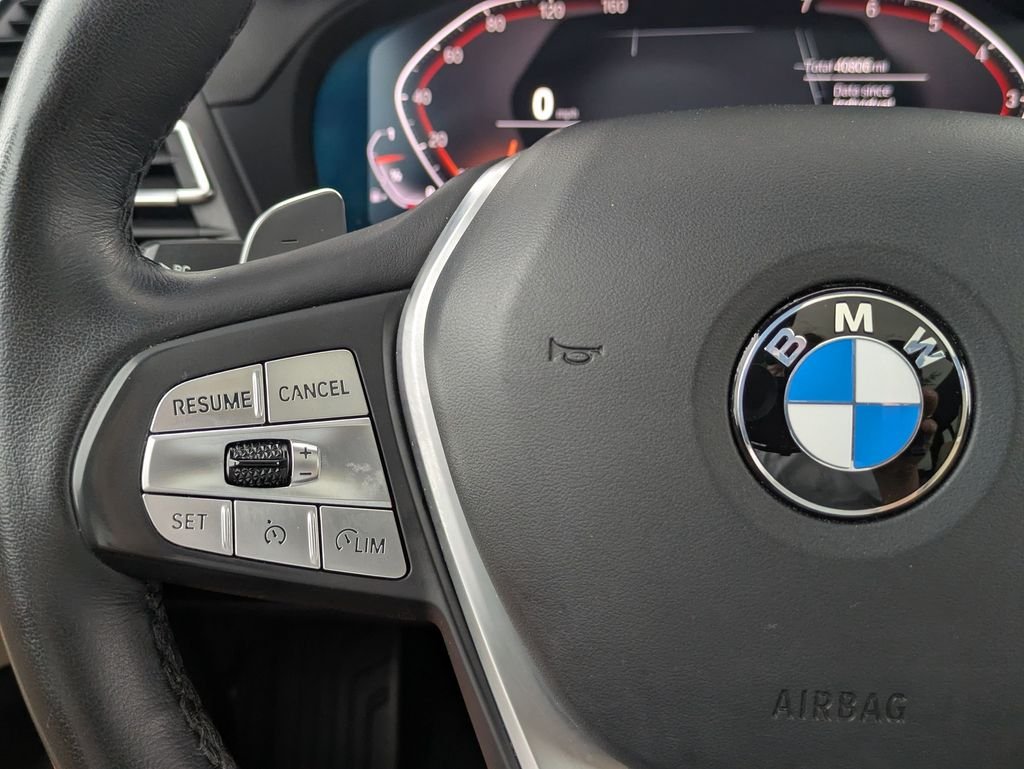 Used 2023 White BMW sDrive30i image 17