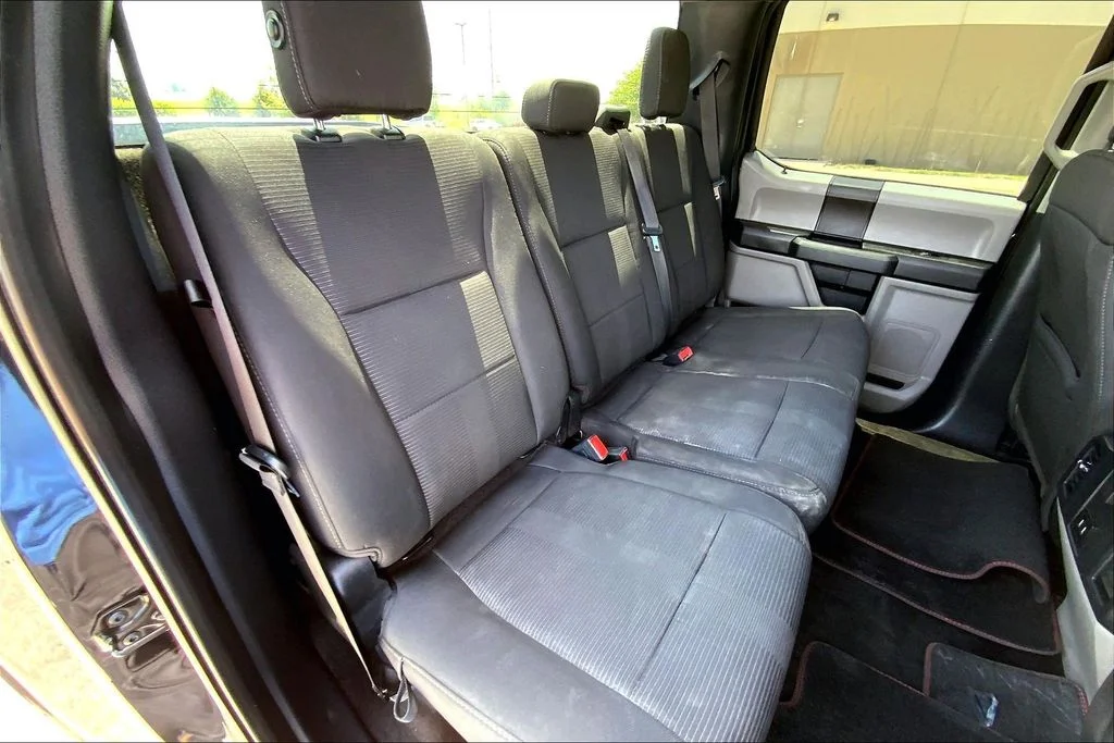 Used 2019 Black Ford XL image 24