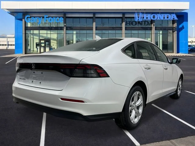 New 2026 Platinum White Pearl Honda LX image 6