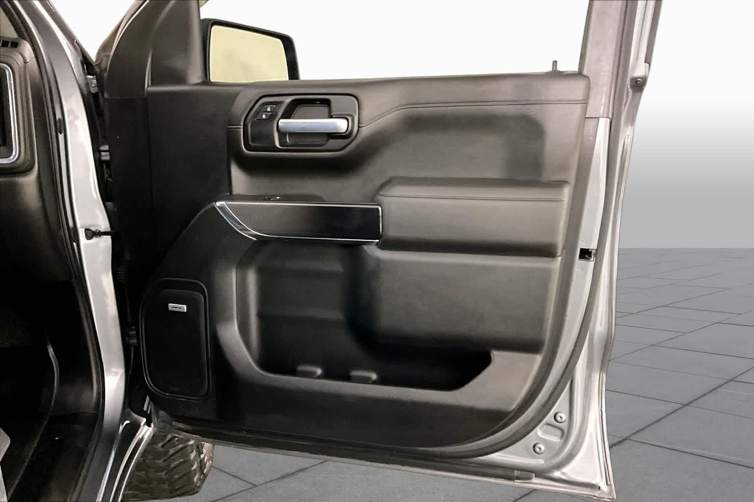 Used 2020 SATIN STEEL METALLIC Chevrolet Custom Trail Boss image 21