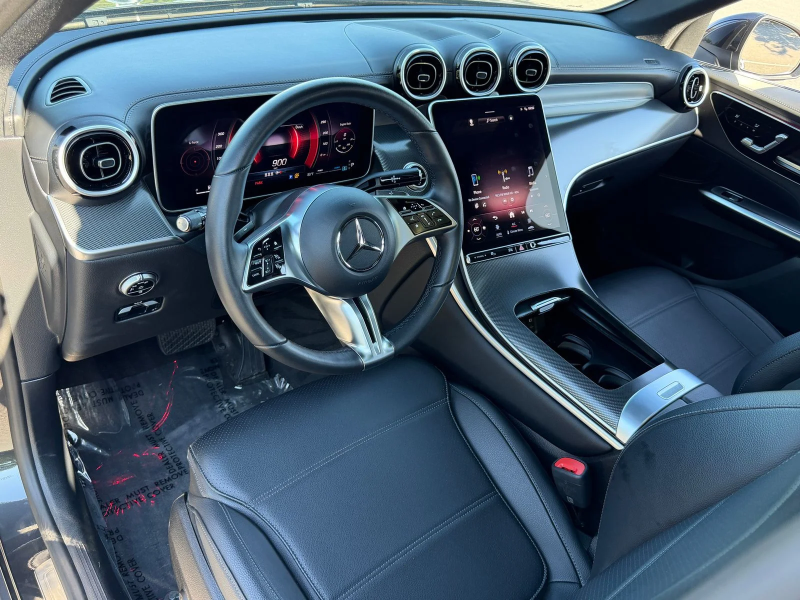 Used 2024  Mercedes-Benz GLC 300 image 20