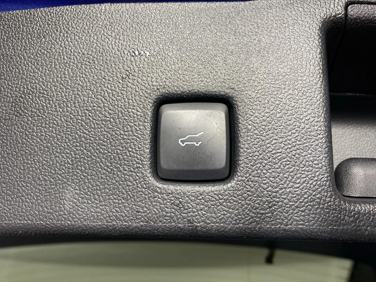 Used 2022 Atlas Blue Ford SEL image 27