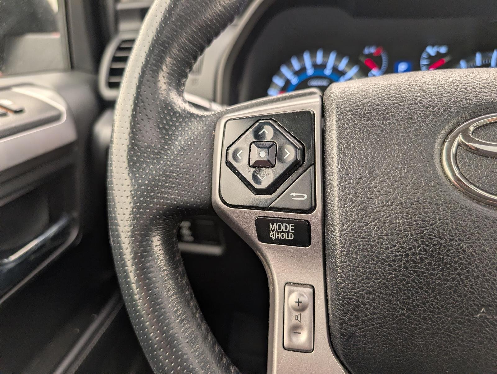 Used 2019 Magnetic Gray Metallic Toyota SR5 Premium image 12