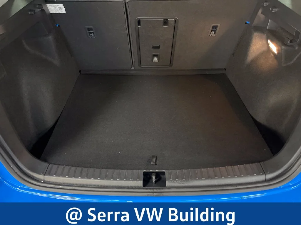 Certified Used 2023 Blue Volkswagen 1.5T SE image 30